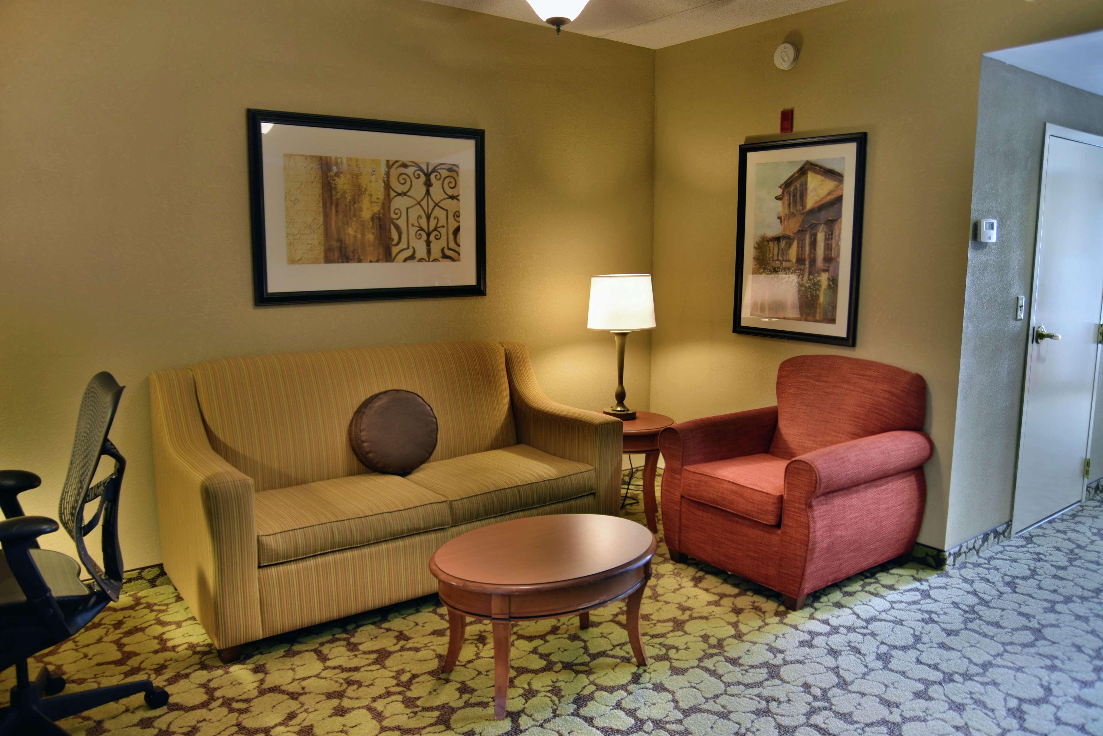 Hilton Garden Inn Hattiesburg Kültér fotó