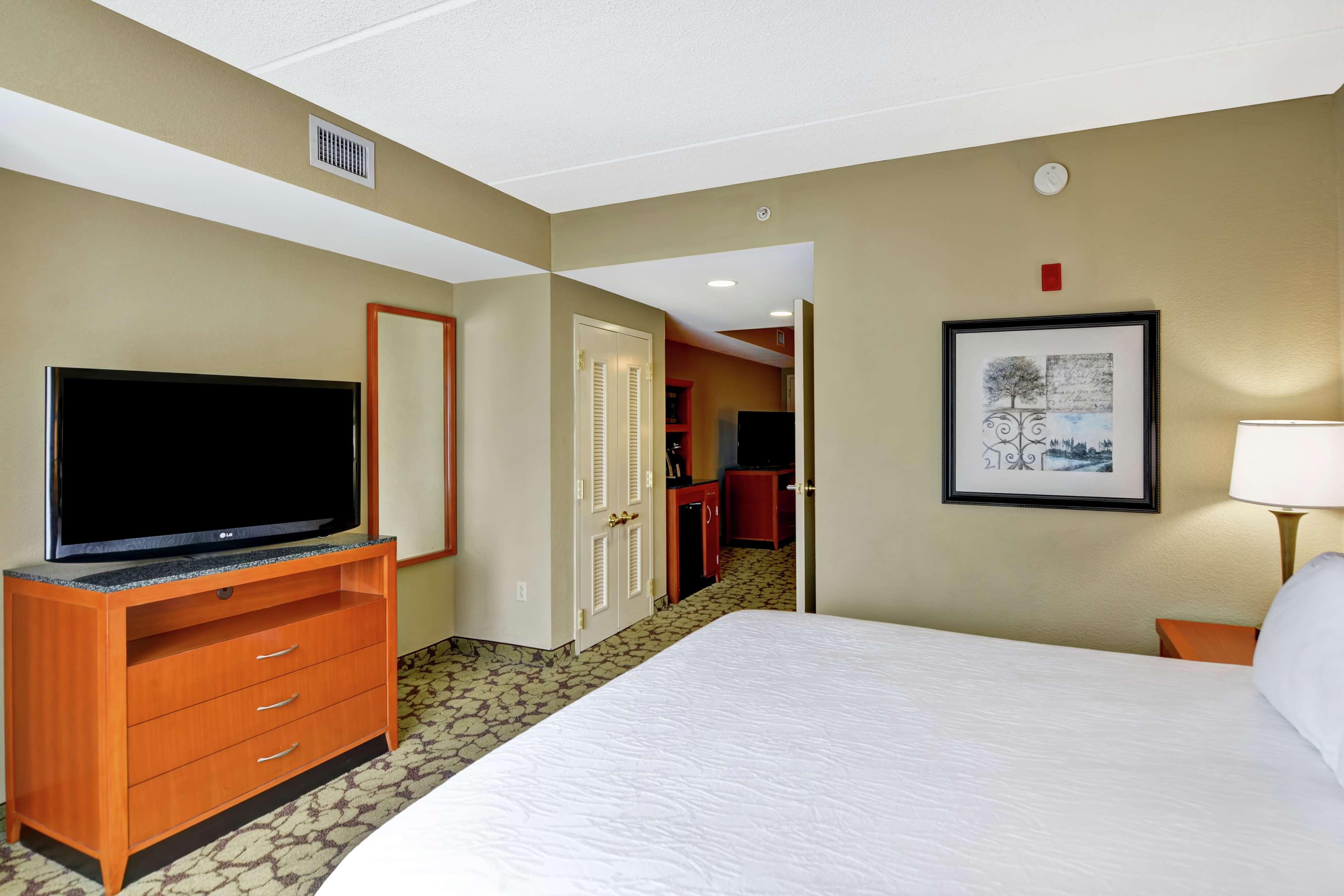 Hilton Garden Inn Hattiesburg Kültér fotó