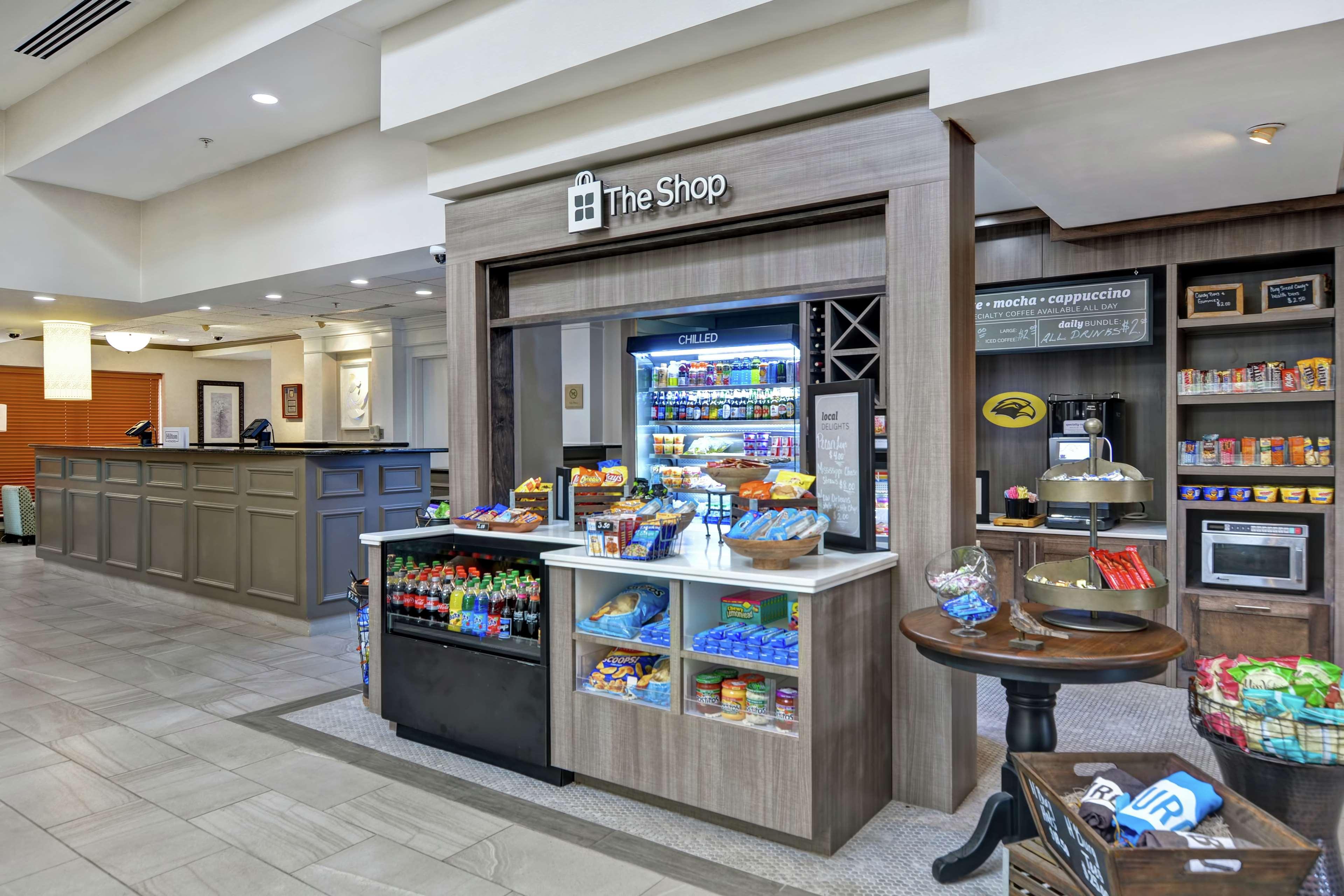 Hilton Garden Inn Hattiesburg Kültér fotó