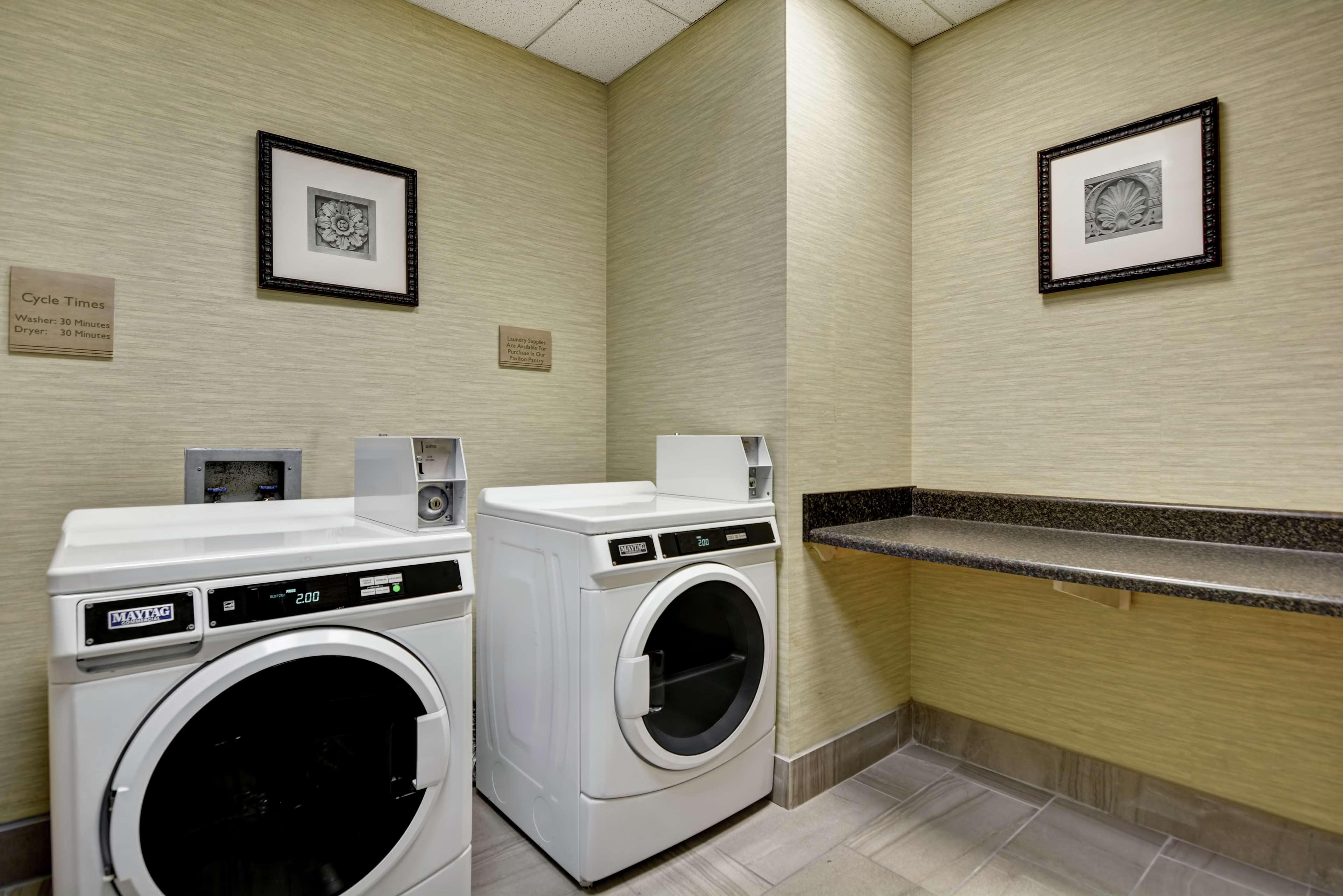 Hilton Garden Inn Hattiesburg Kültér fotó