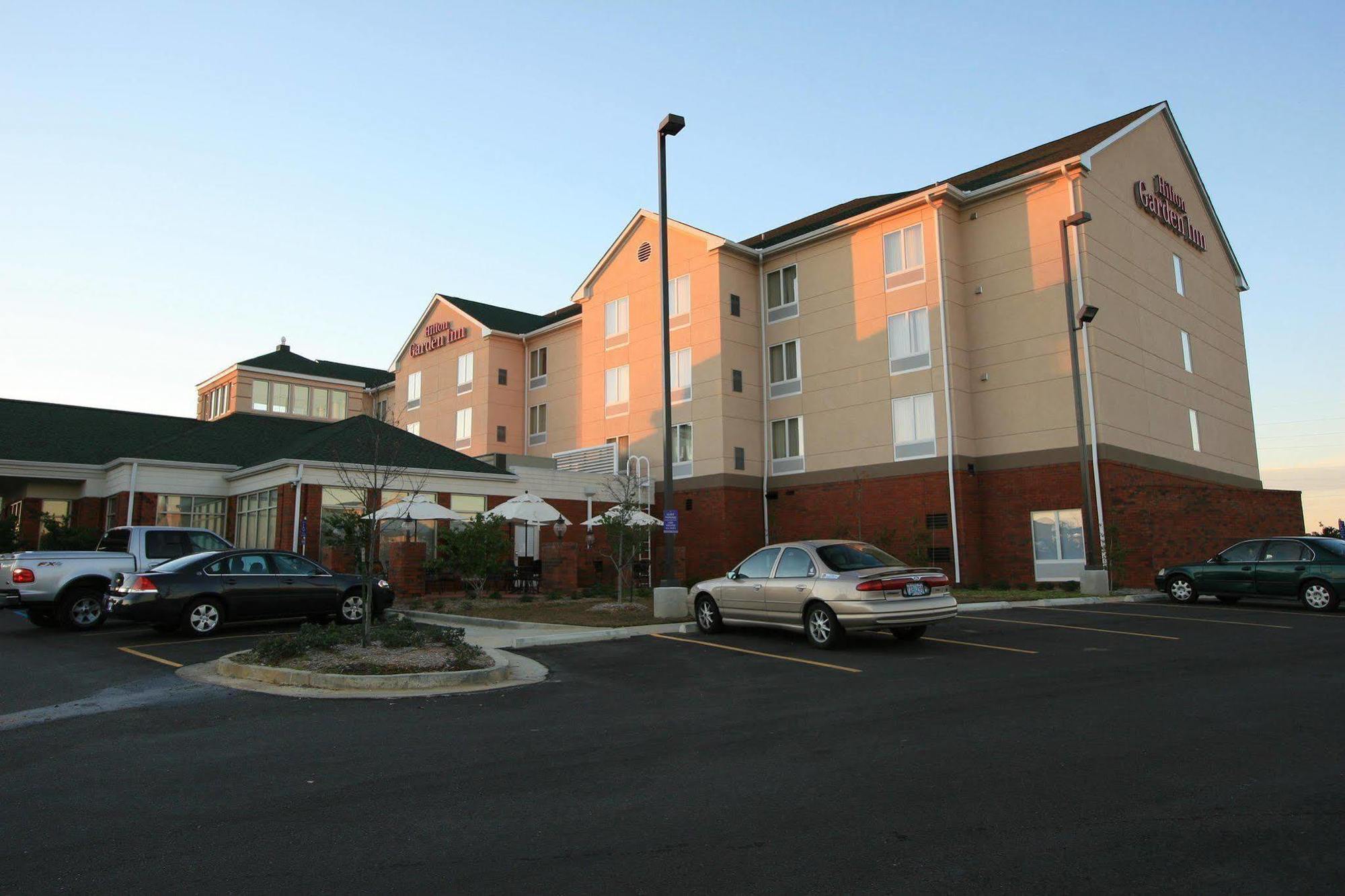 Hilton Garden Inn Hattiesburg Kültér fotó